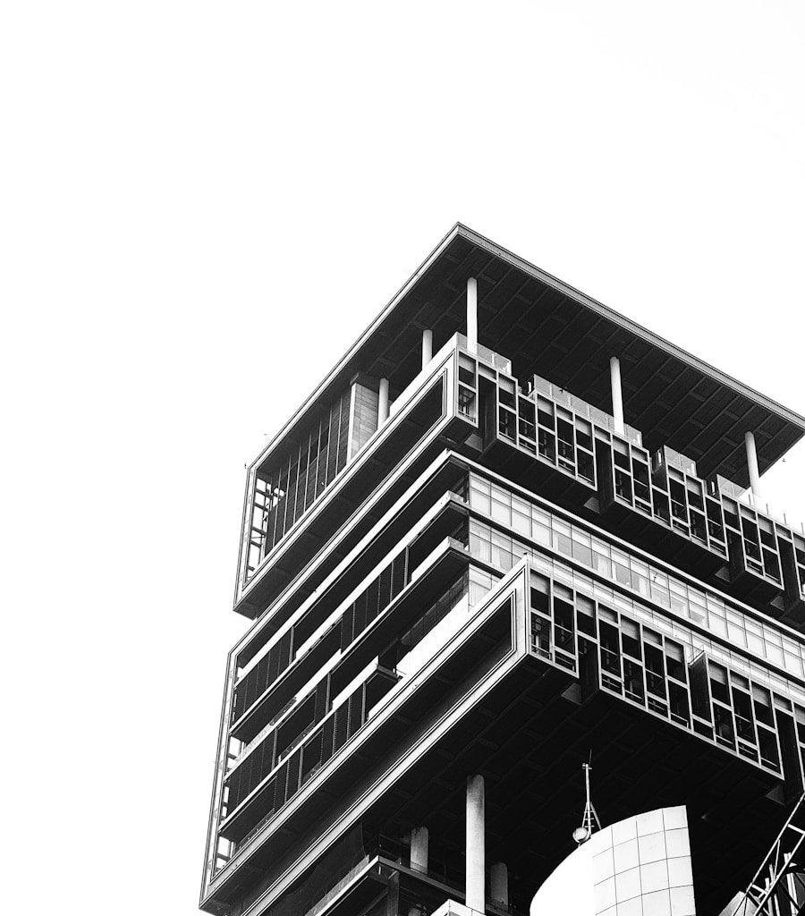 a black and white photo of a tall building